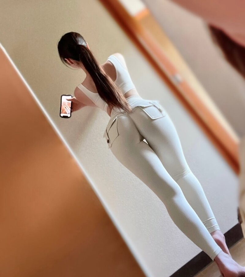 비율이 깡패인.eu_3.webp