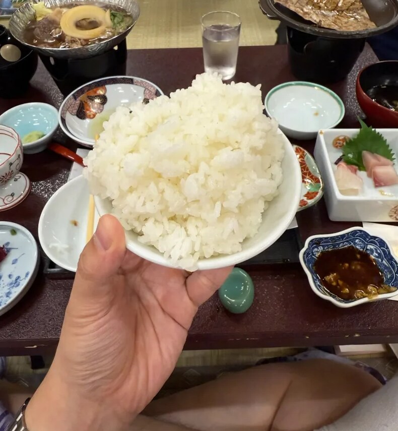 교토에서 밥을 더 달라고한 웃대인.JPG_3.png