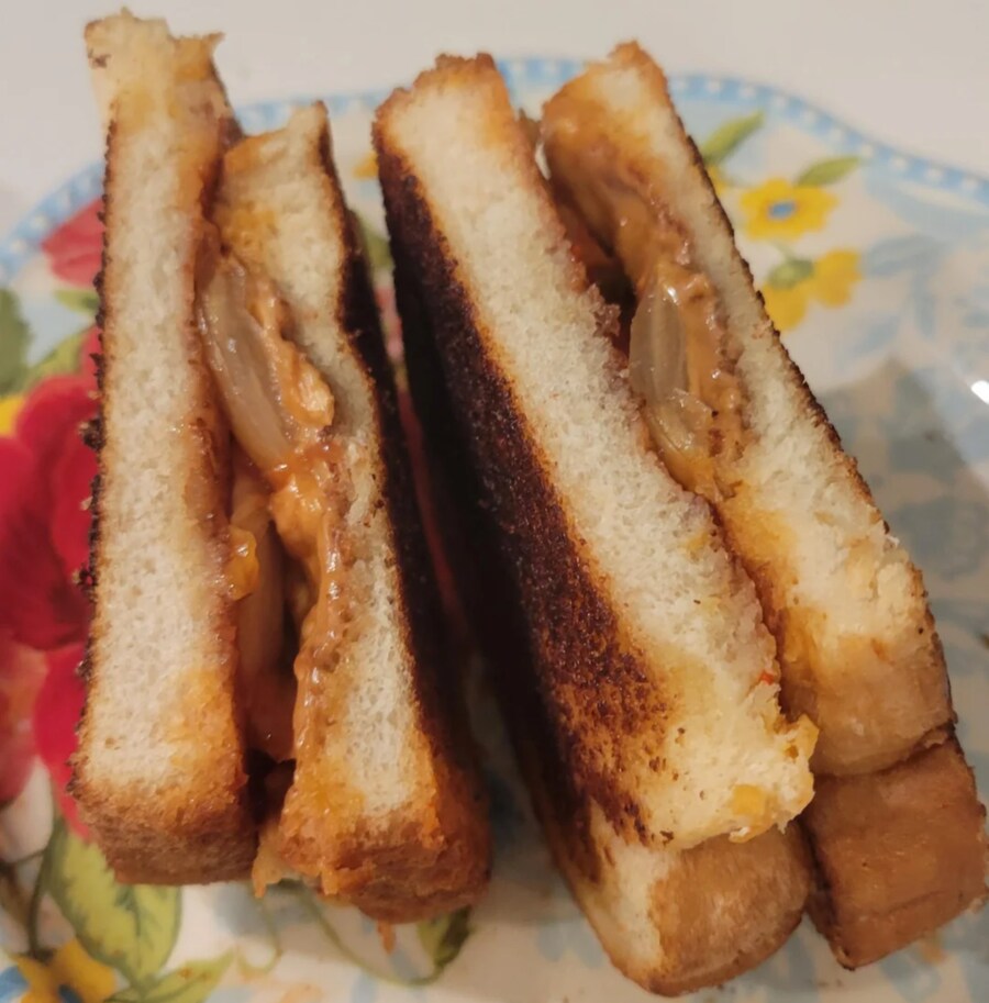 볶은 김치 마요 토스트_2.png
