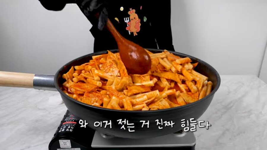 엽떡 가격으로 떡볶이를 만들어 봤다_33.png
