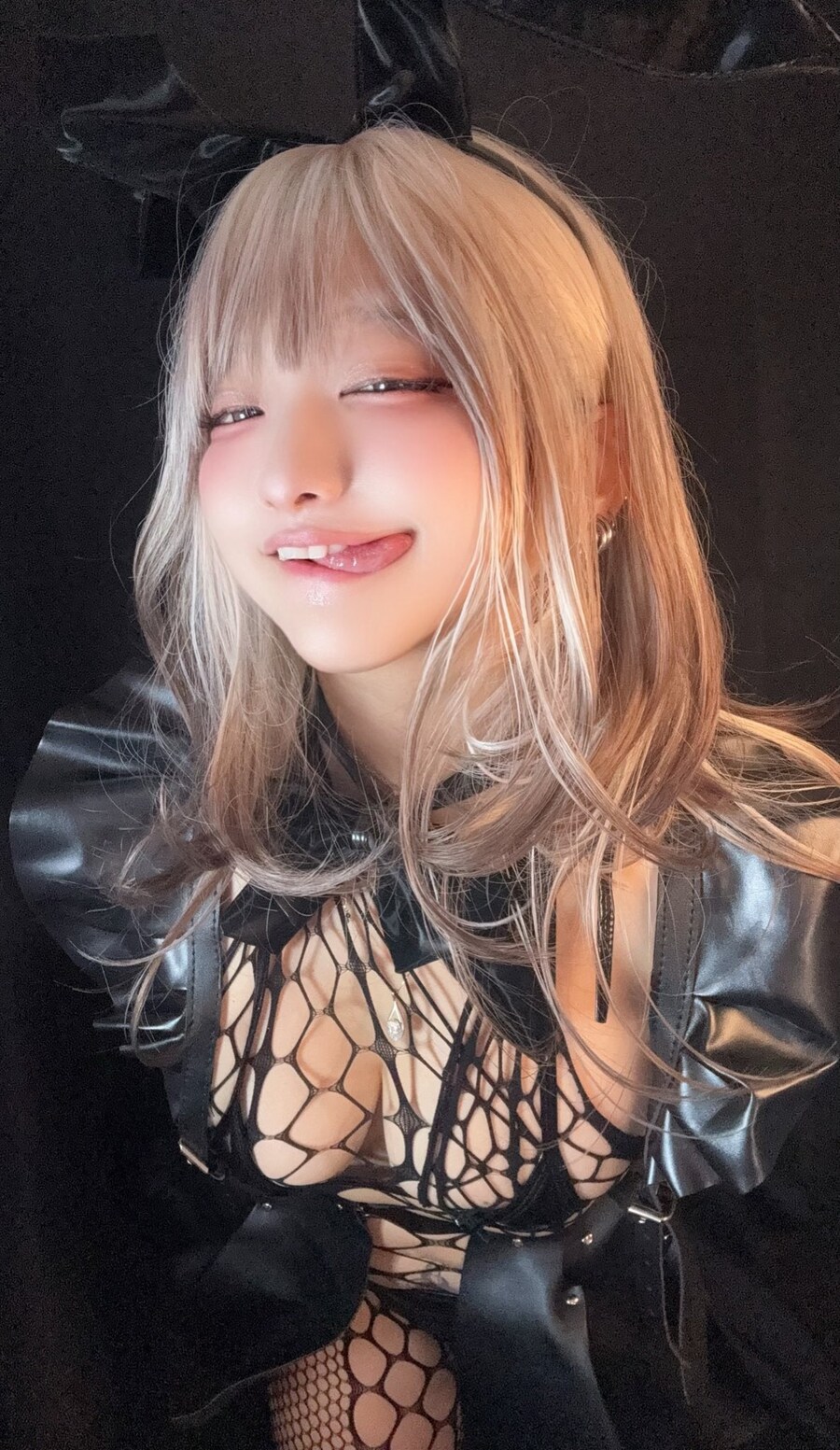 얼굴_막쓰는_사람특_6.jpg