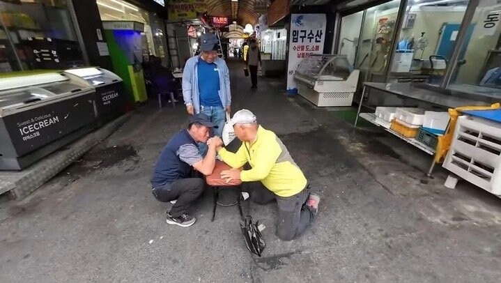 해외 유튜버가 찍은 한국의 진귀한 모습_3.jpg