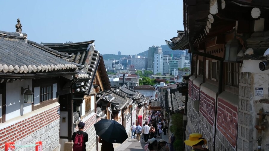외국 여행 유튜버가 촬영한 서울의 모습.jpg_5.jpg