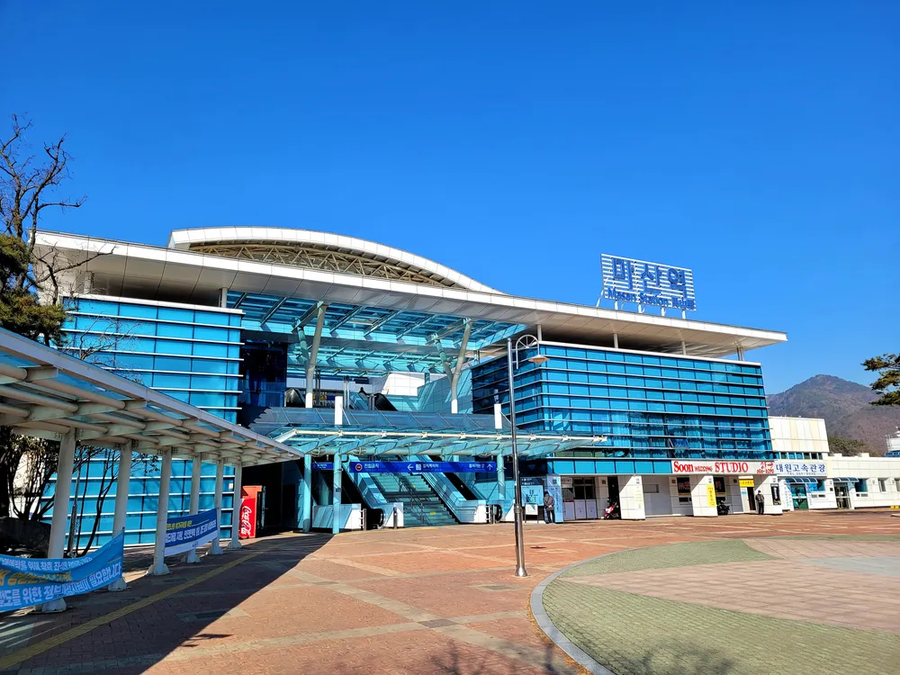 한때 인구 50만 도시였는데 편의시설이 부족한 역_1.webp
