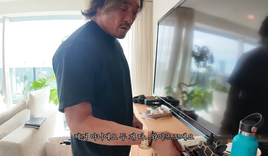 자전거 타고 다닌다는 추성훈_3.jpg