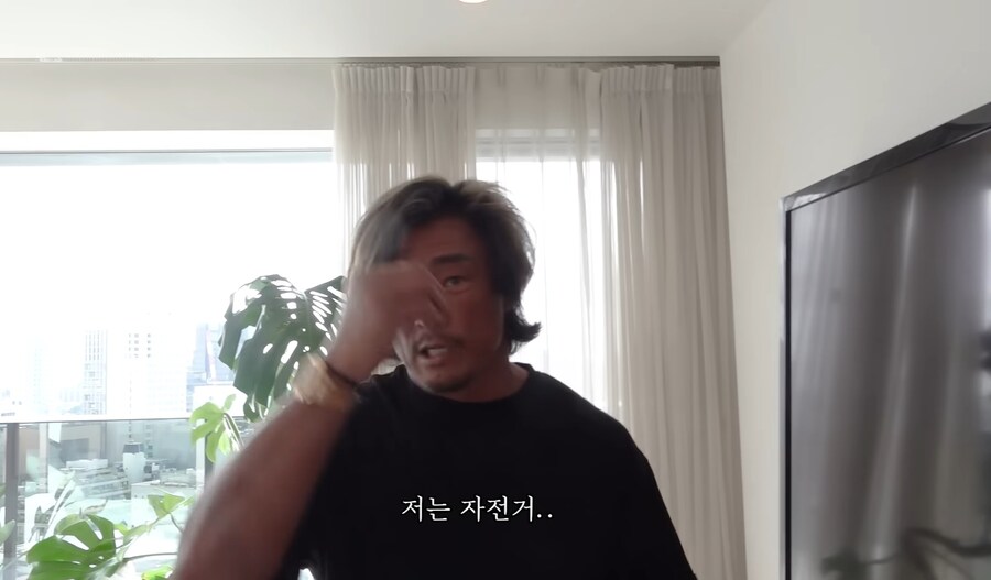 자전거 타고 다닌다는 추성훈_4.jpg