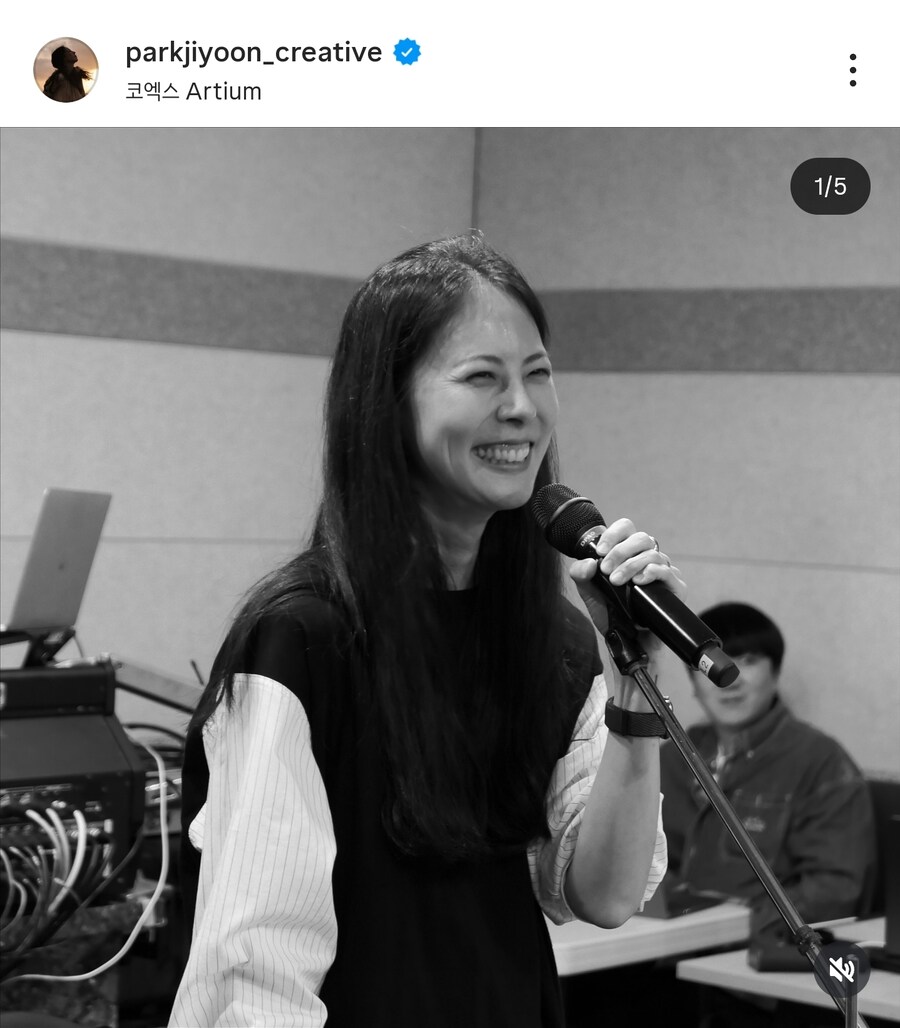 가수 박지윤 사진 5장_1.jpg