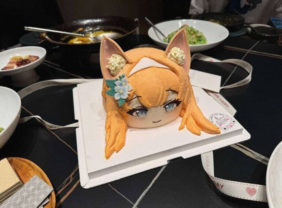 캐릭터 머리로 음식을 만들면 안되는 이유_1.png
