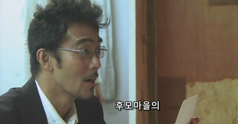 엄청 슬픈 드라마 장면인데_11.jpg