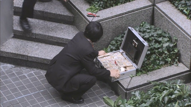 동료애가 끈적끈적한 일본의 형사들_17.jpg