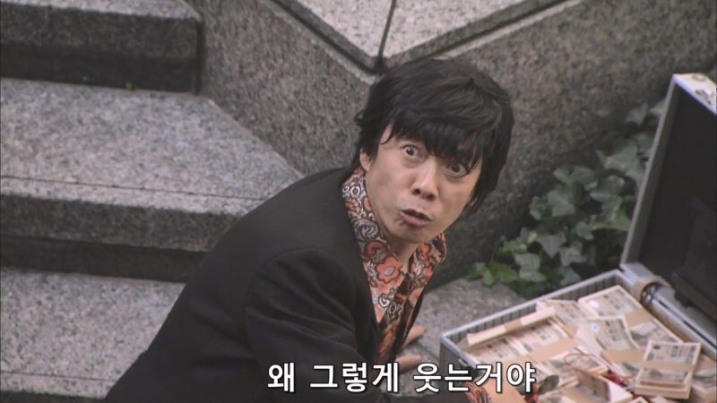 동료애가 끈적끈적한 일본의 형사들_27.jpg