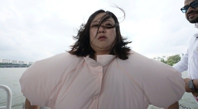 한강버스탄 김숙.jpg_1.png