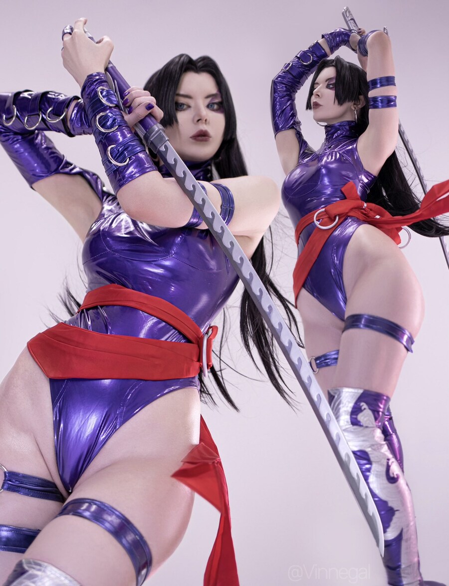 호불호 갈리는 해외 슬렌더 코스플레이어.png_3.jpg
