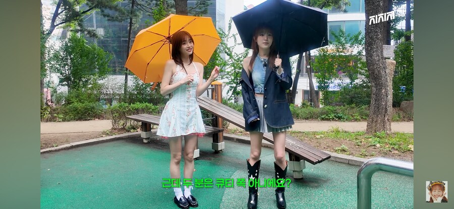 섹시한 예나와 츄_3.png