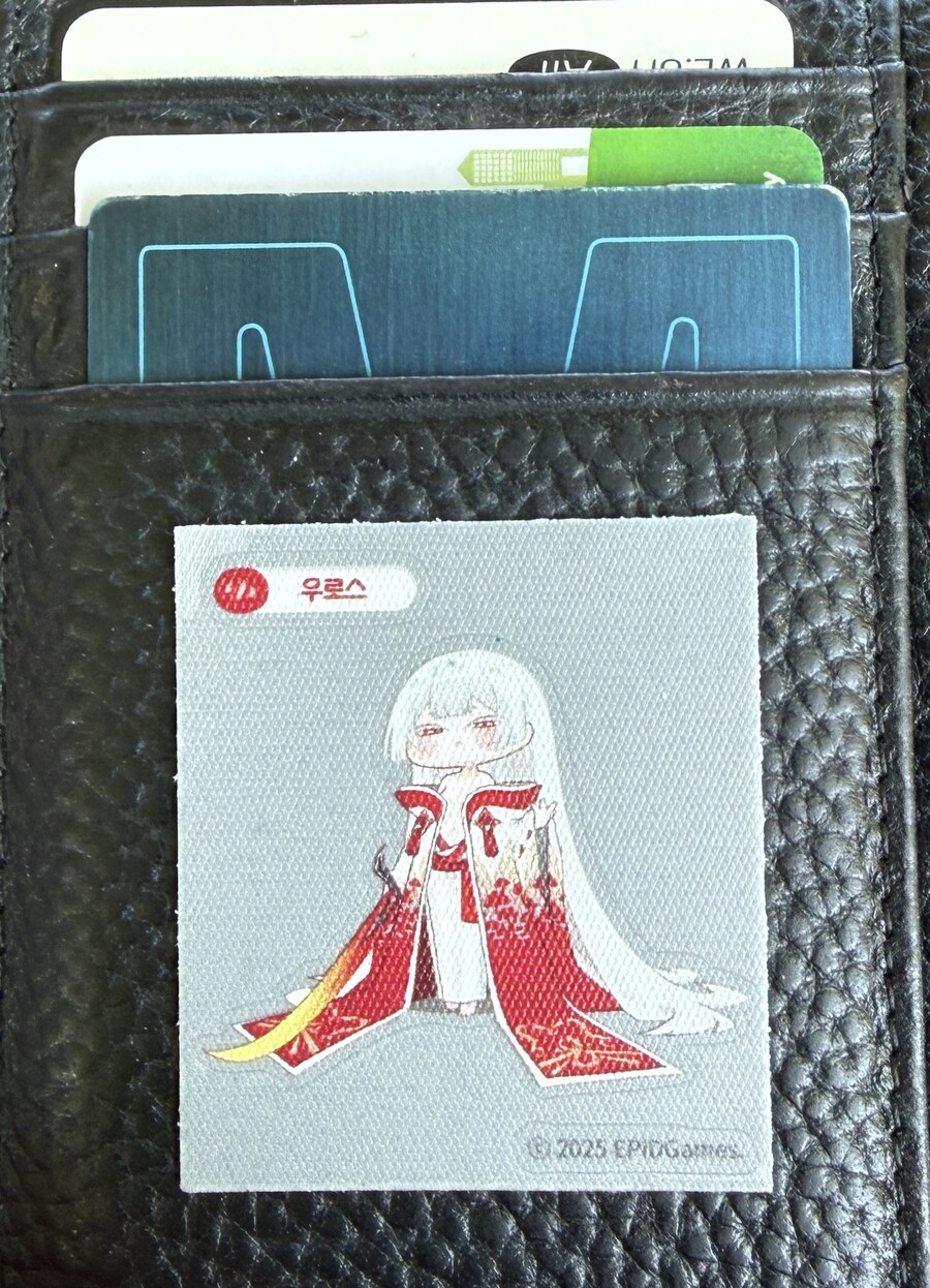트릭컬) 뭐? 솜사탕을 사면 스티커를 준다고?_3.jpg