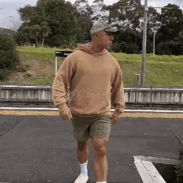 라운드 숄더 의식해서 교정한 결과_1.jpg