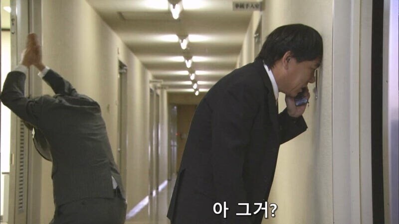잠입수사에 실패한 여자형사의 최후.jpg_4.jpg