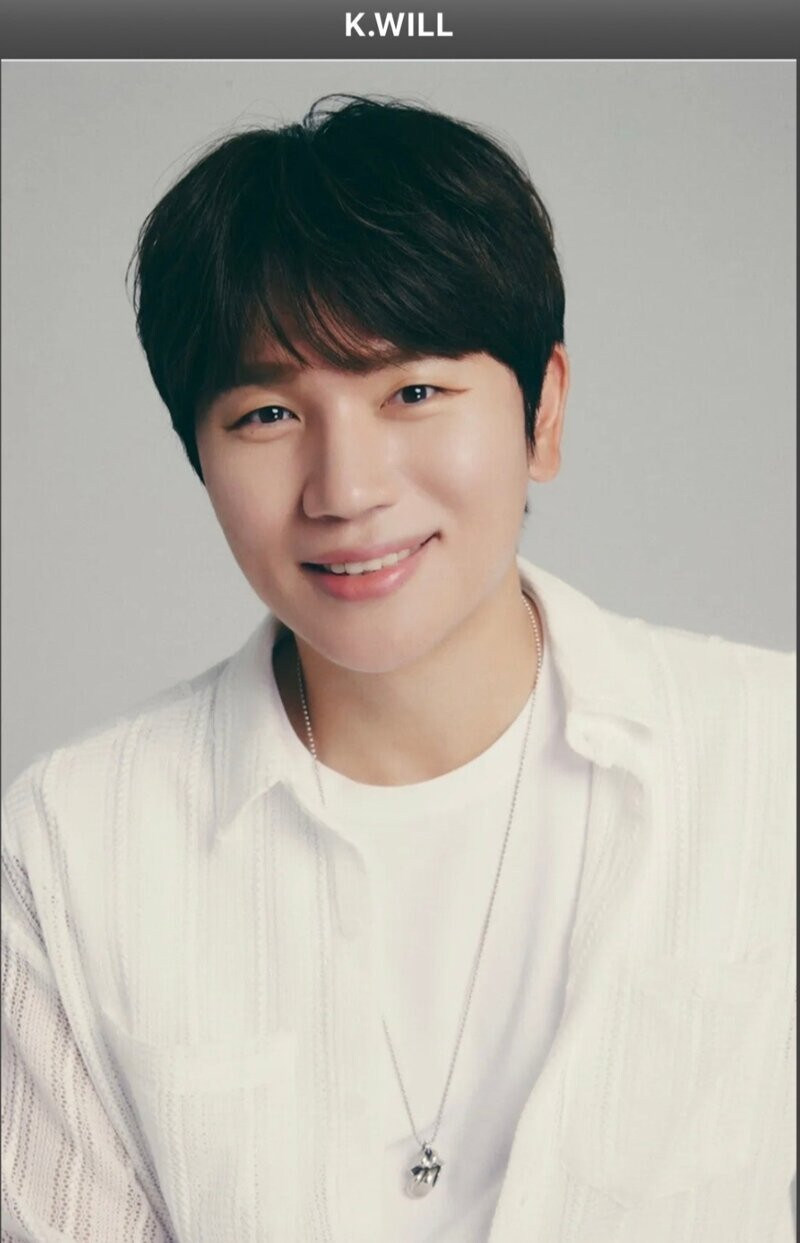 꼭 예명으로만 활동해야 하는 가수_4.jpg