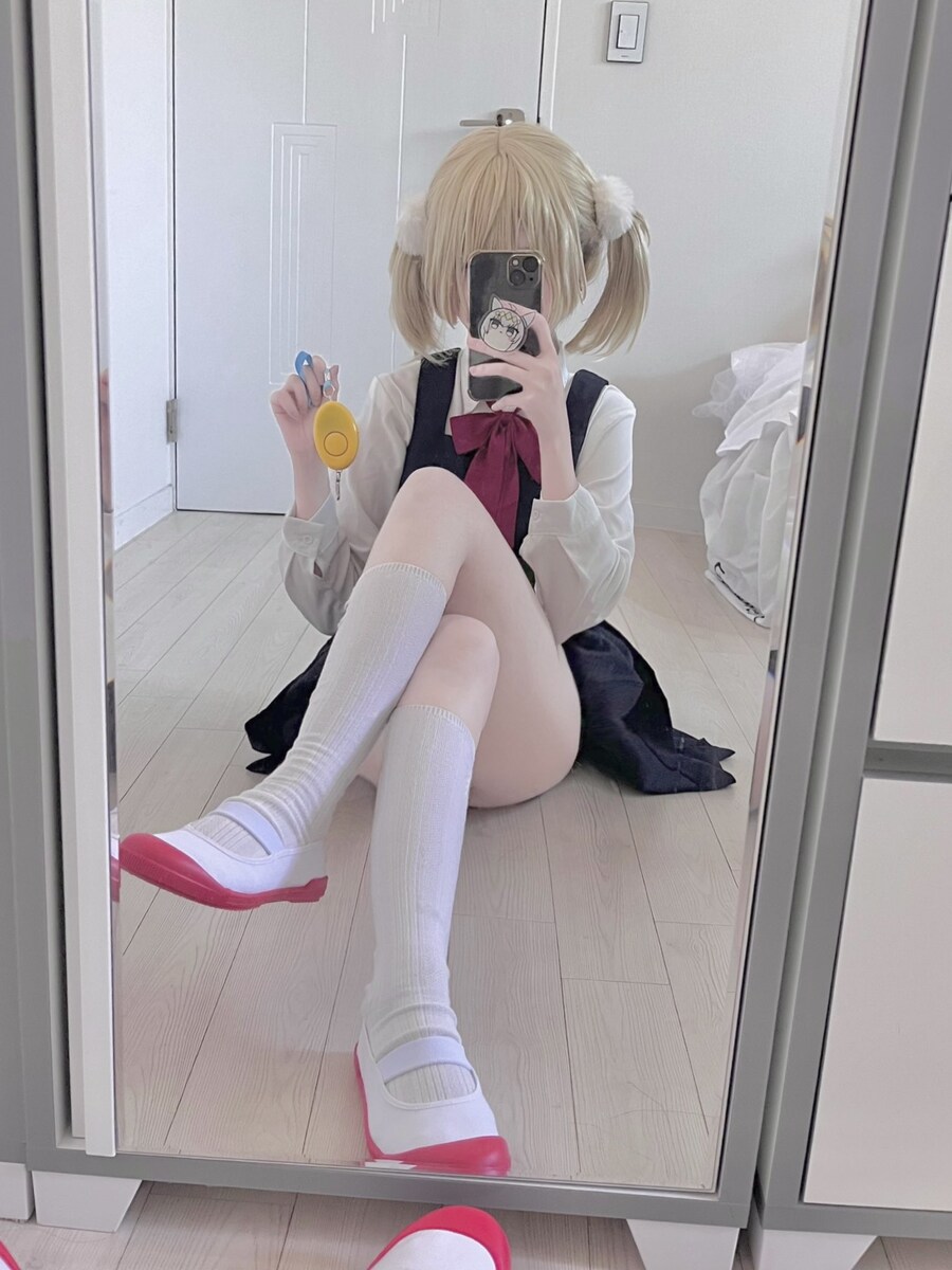 살짝 슬랜더인 코스어_3.jpg