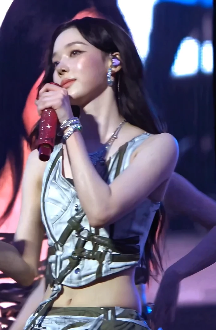 호불호 겨드랑이 gif_3.webp