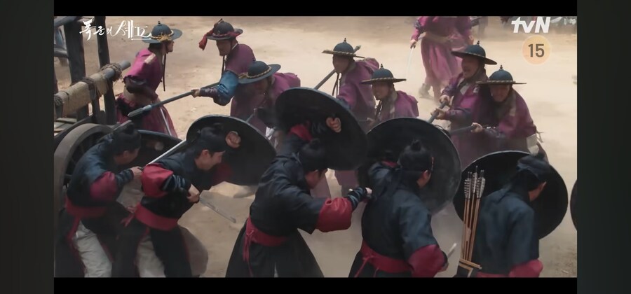 폭군의셰프) 조선제일검? 최강의 광대? 다 조까 고대전은 창병이 다 씹어먹음_3.jpg