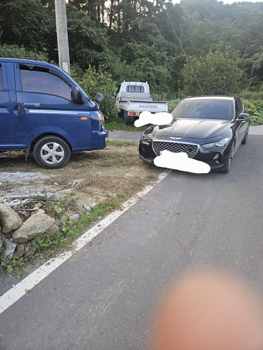 누가 울집주차장에 차댐_1.jpg