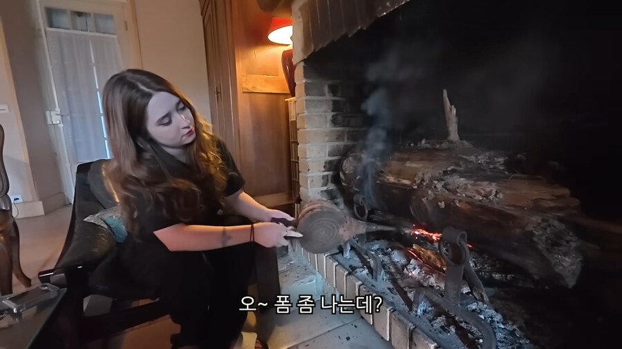 ??? : 자기야 나 여신같지 않아?.jpg_1.png