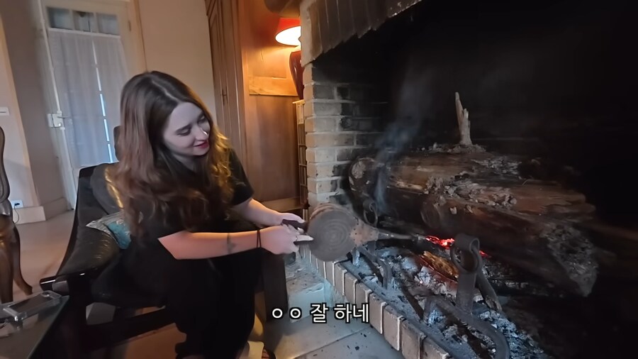 ??? : 자기야 나 여신같지 않아?.jpg_4.png