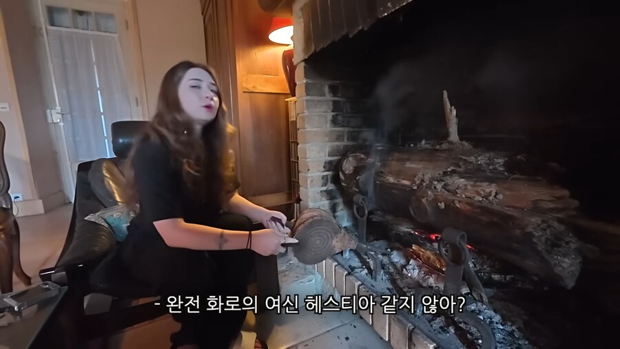 ??? : 자기야 나 여신같지 않아?.jpg_8.png