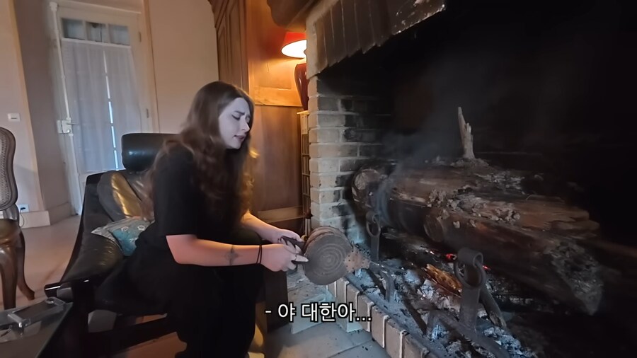 ??? : 자기야 나 여신같지 않아?.jpg_12.png