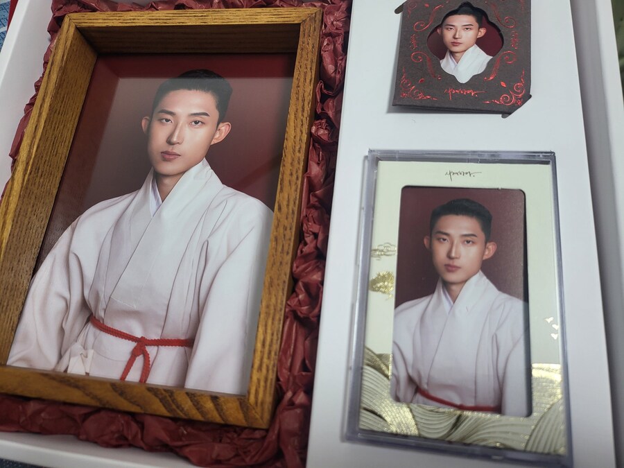 우용곡) 와 작가님 개존잘이네_2.jpg