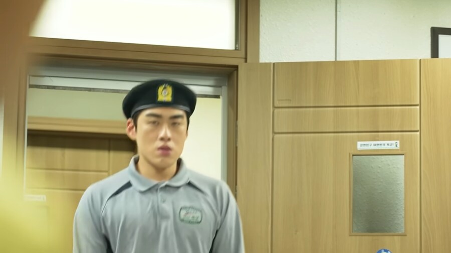 폐급 후임인 조진세의 생일 챙겨주는 김원훈_7.png