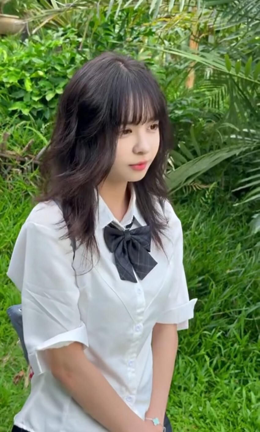도대체 의미를 알 수 없는 컨셉짤_3.jpg
