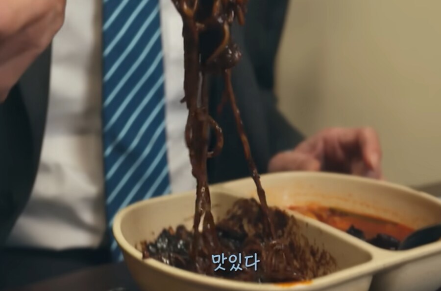 짬뽕과 짜장면 먹는 고독한 미식가_4.png