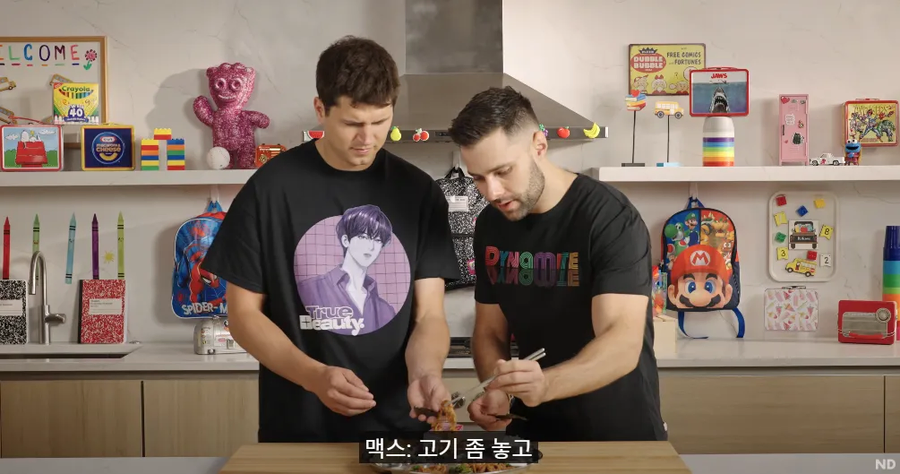 조회수 500만회 넘게 찍은 해외 대형 유튜버의 한국 급식_10.webp