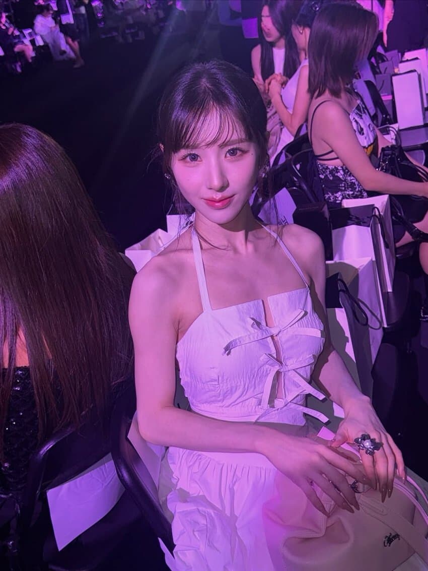 걸그룹 아르테미스 희진_6.jpg
