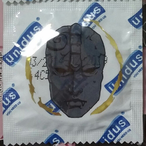 죠죠) 피가 아닌 다른것에 반응하는 새로운 돌가면_1.jpg