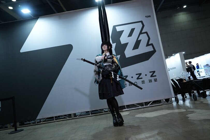 ZZZ) 고증과 해학이 뛰어난 코스 ㅋㅋㅋ_2.jpg