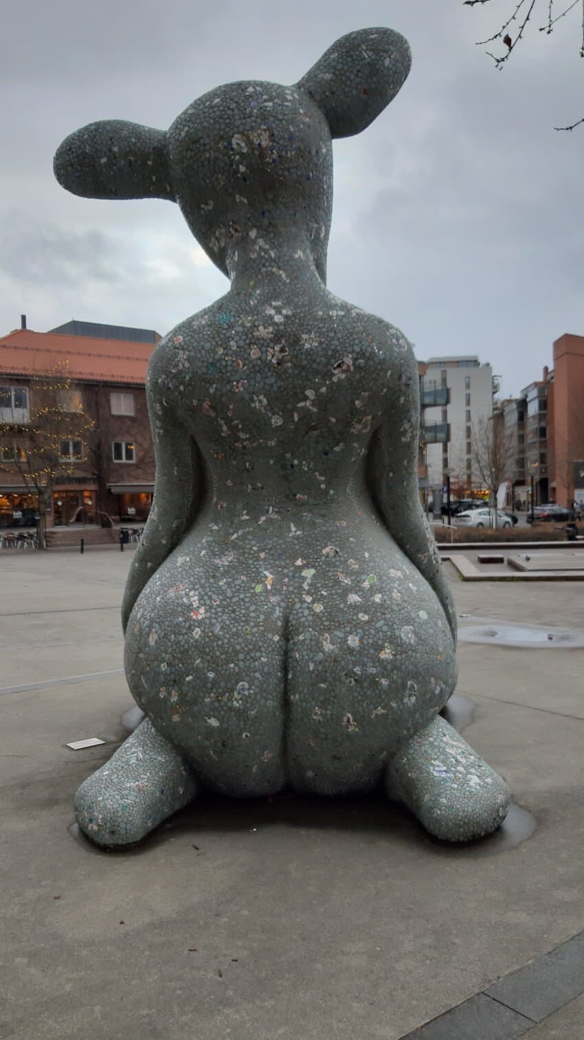 노르웨이의 건전한 조각상_3.jpg