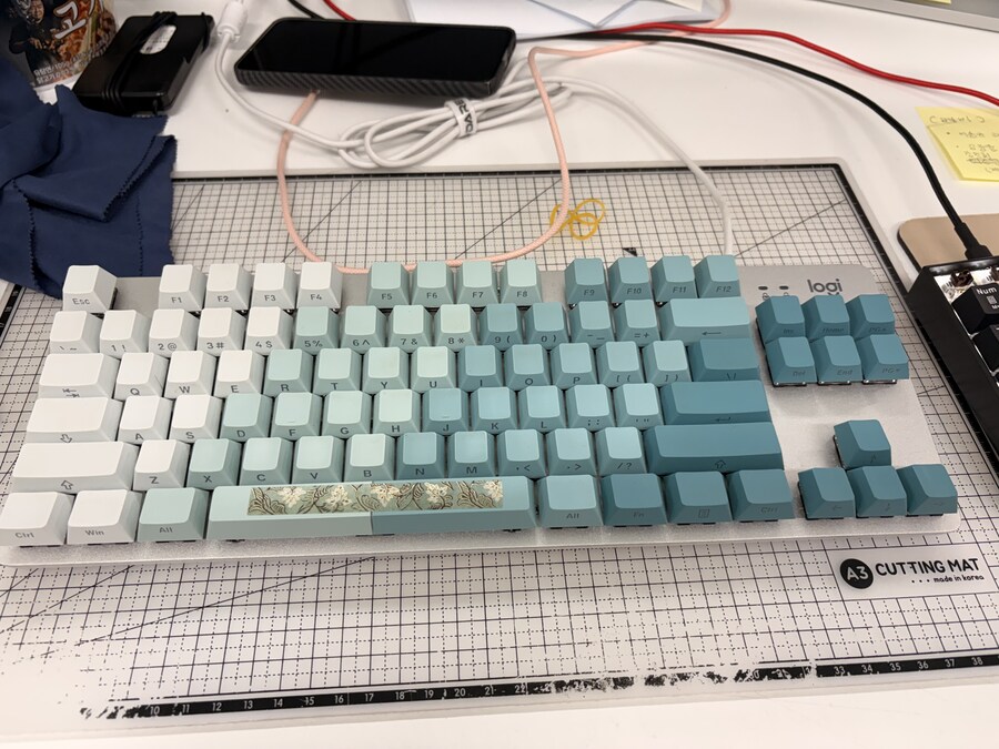 직장인들은 측면 인쇄 키캡을 써야함_1.jpg