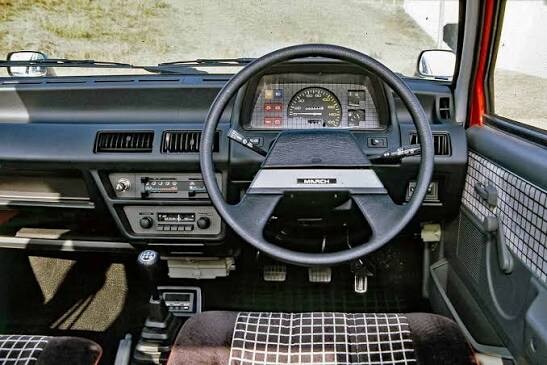 80년대 자동차 핸들 특징.jpg_2.jpg