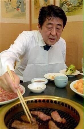 ???: 한국 음식과 드라마를 좋아한다고?! 완전 친한파!!!_1.jpg