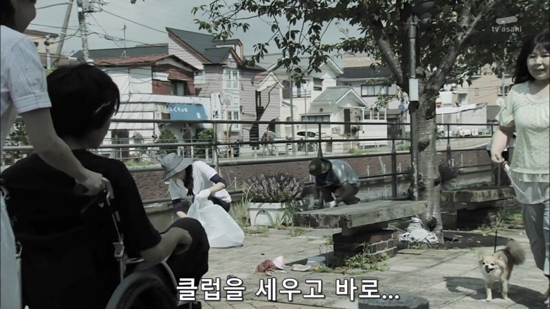 15살의 나이로 하반신 불구가 된 불쌍한 청년_36.jpg