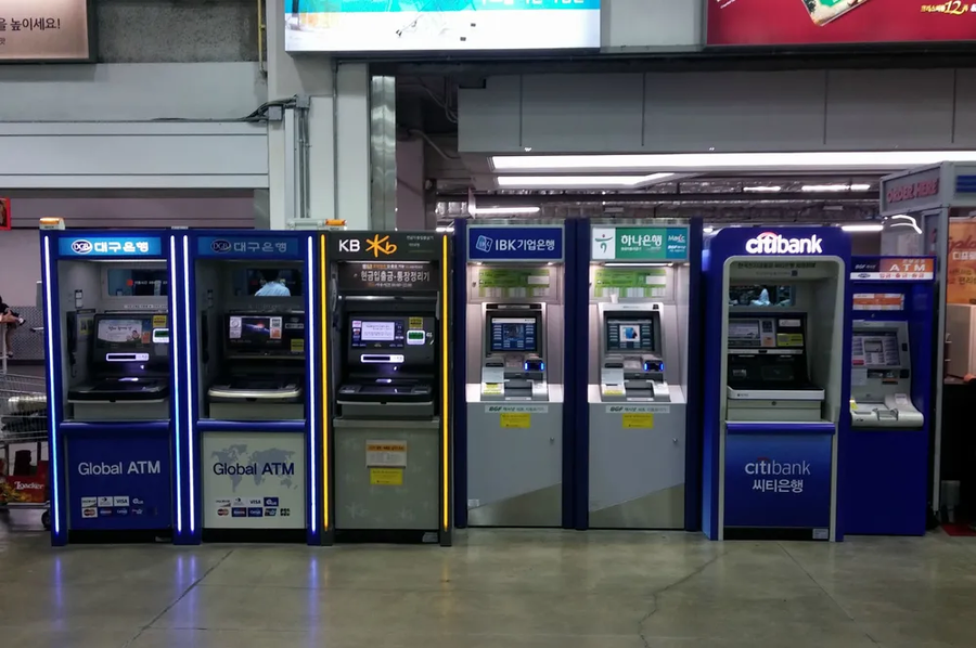 카제나) 오웬 : 함장님이 무의미 하다니 무슨 소리세요~_1.webp