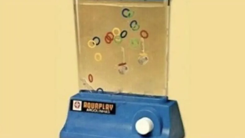 친환경 휴대용 게임기.jpg_1.jpg