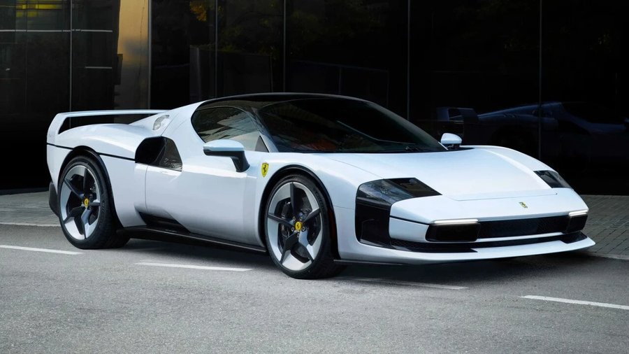 전 세계 한대뿐인 페라리 공개_1.webp