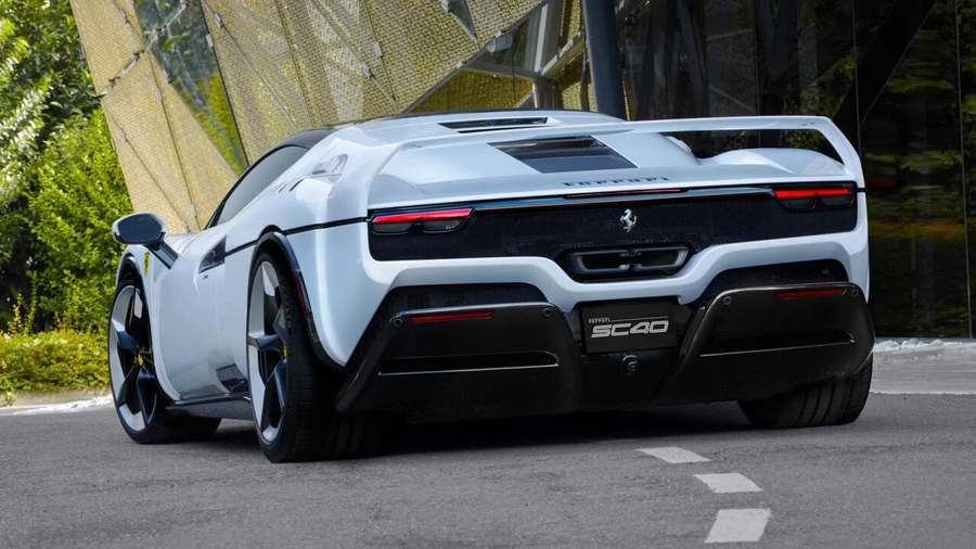 전 세계 한대뿐인 페라리 공개_2.webp