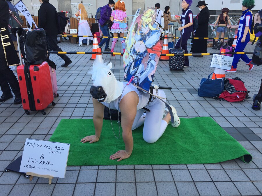 사일런트힐F)JK의 등짝_6.jpg