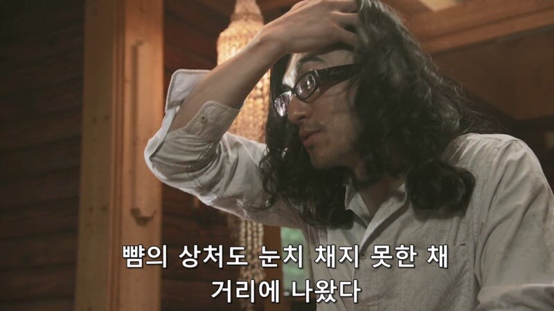 자기 딸과 아내를 죽인 살인마와 마주한 주인공_7.jpg