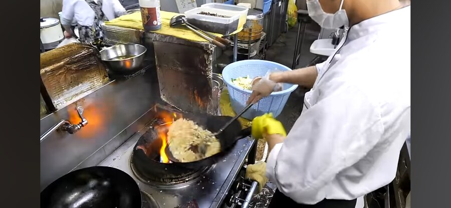 일본의 24시간 기사식당_19.jpg